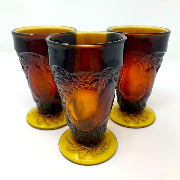 Tiara Other - 💎 RARE VINTAGE TIARA SWEET PEAR Dark Amber footed Tumblers 9oz goblet glass 5”